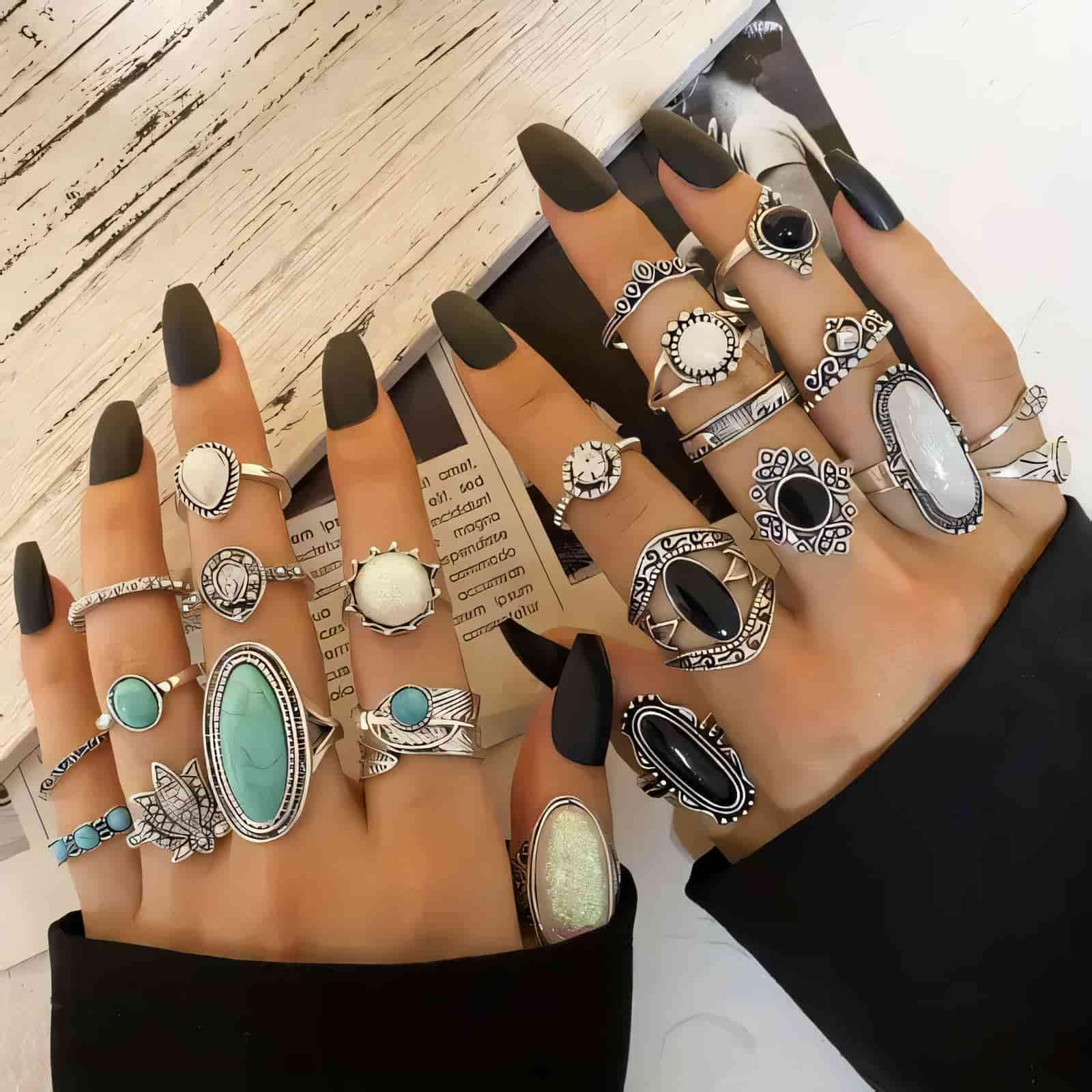 Vintage Bohemian Ring Set - 50 Piece Mix - Tremmi