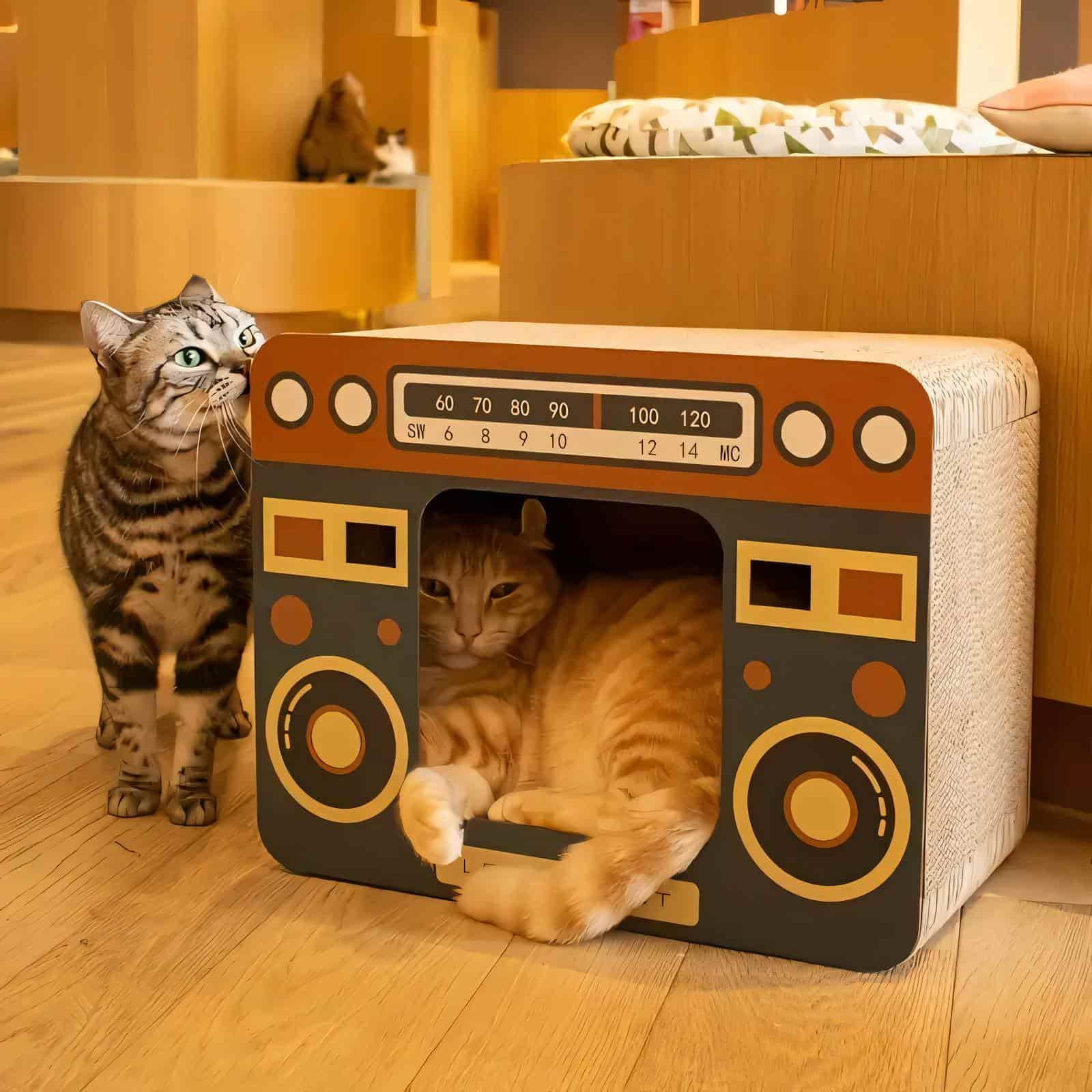 Retro Cat House & Scratcher - Corrugated Cardboard Hangout for Cats - Tremmi